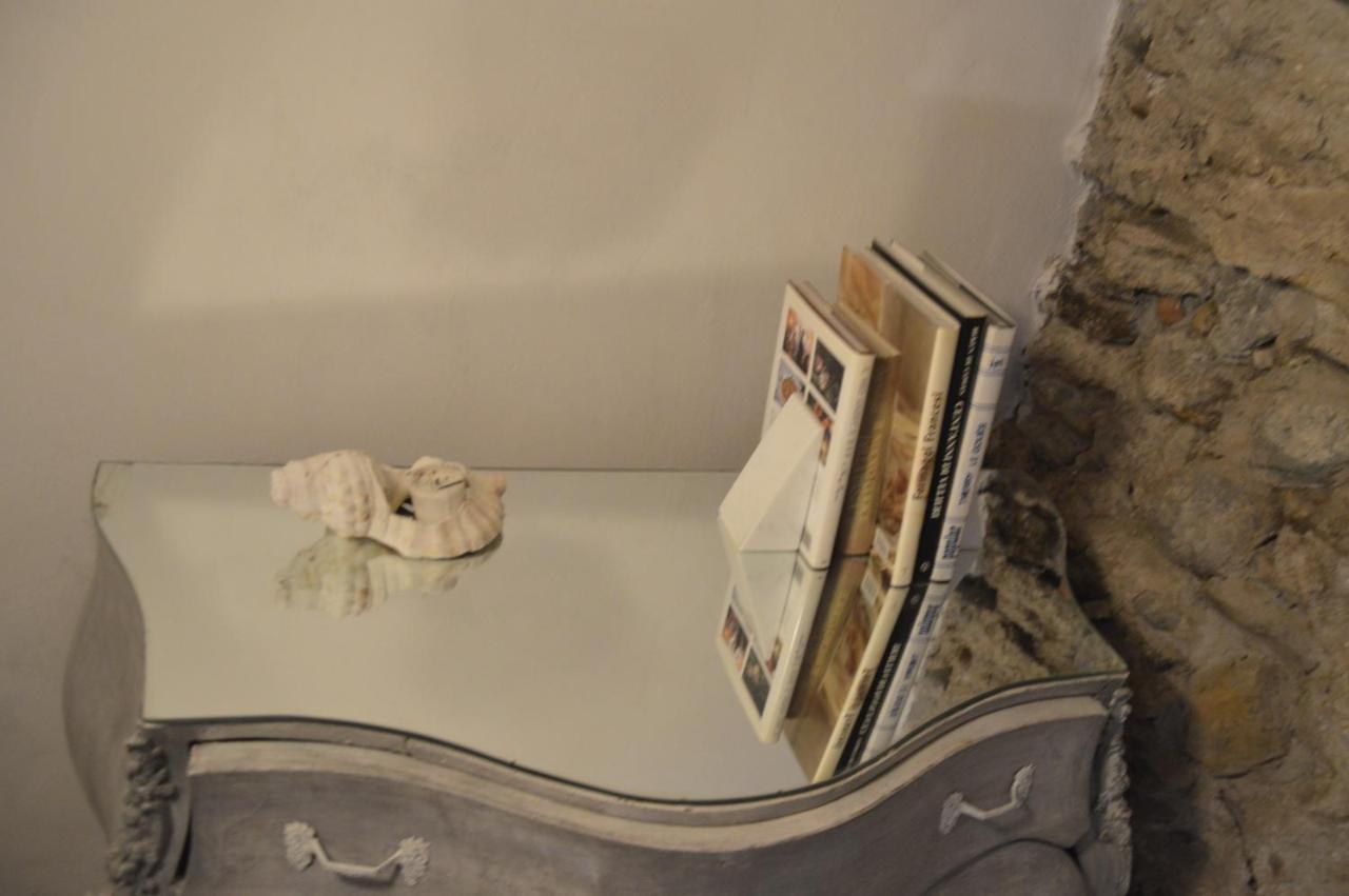B&B Giardinidivale A 2 Chilometri Da Finale Ligure Borgio Verezzi Luaran gambar