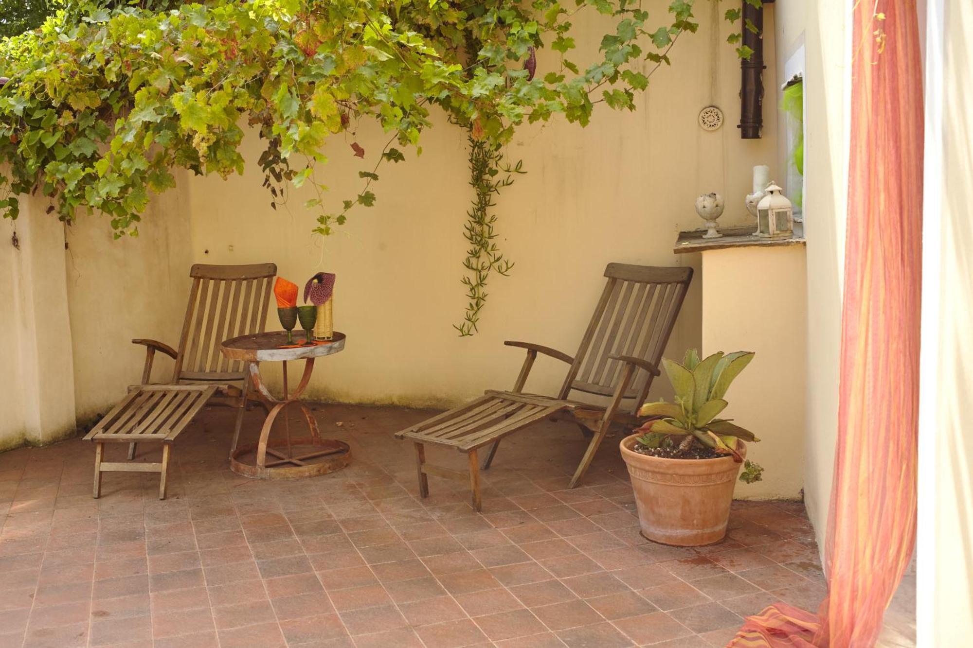 B&B Giardinidivale A 2 Chilometri Da Finale Ligure Borgio Verezzi Bilik gambar